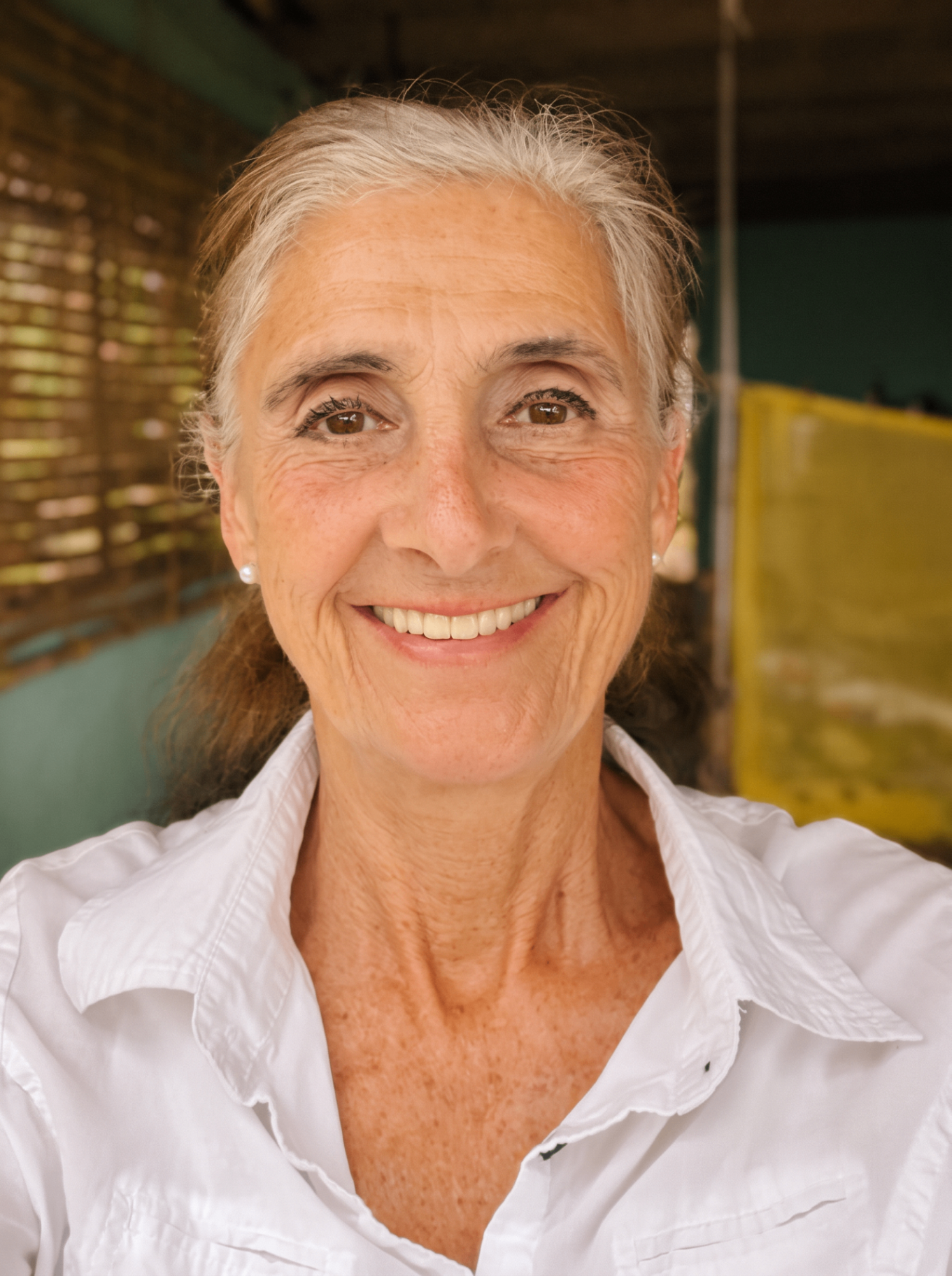 Roswitha Sion — Gastgeberin des Live-Webinars „Aufhören zu kämpfen — und wieder du werden“
